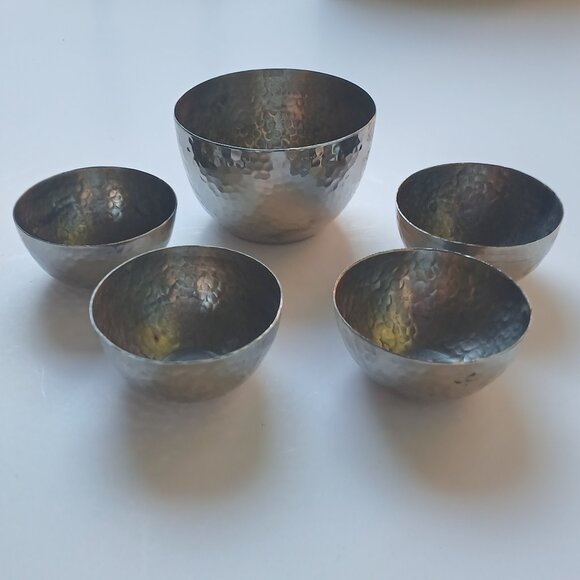 Hand Hammered Metal Nut/Condiment 5 Bowls Hemisphere Abbott Collection India - Picture 2 of 6